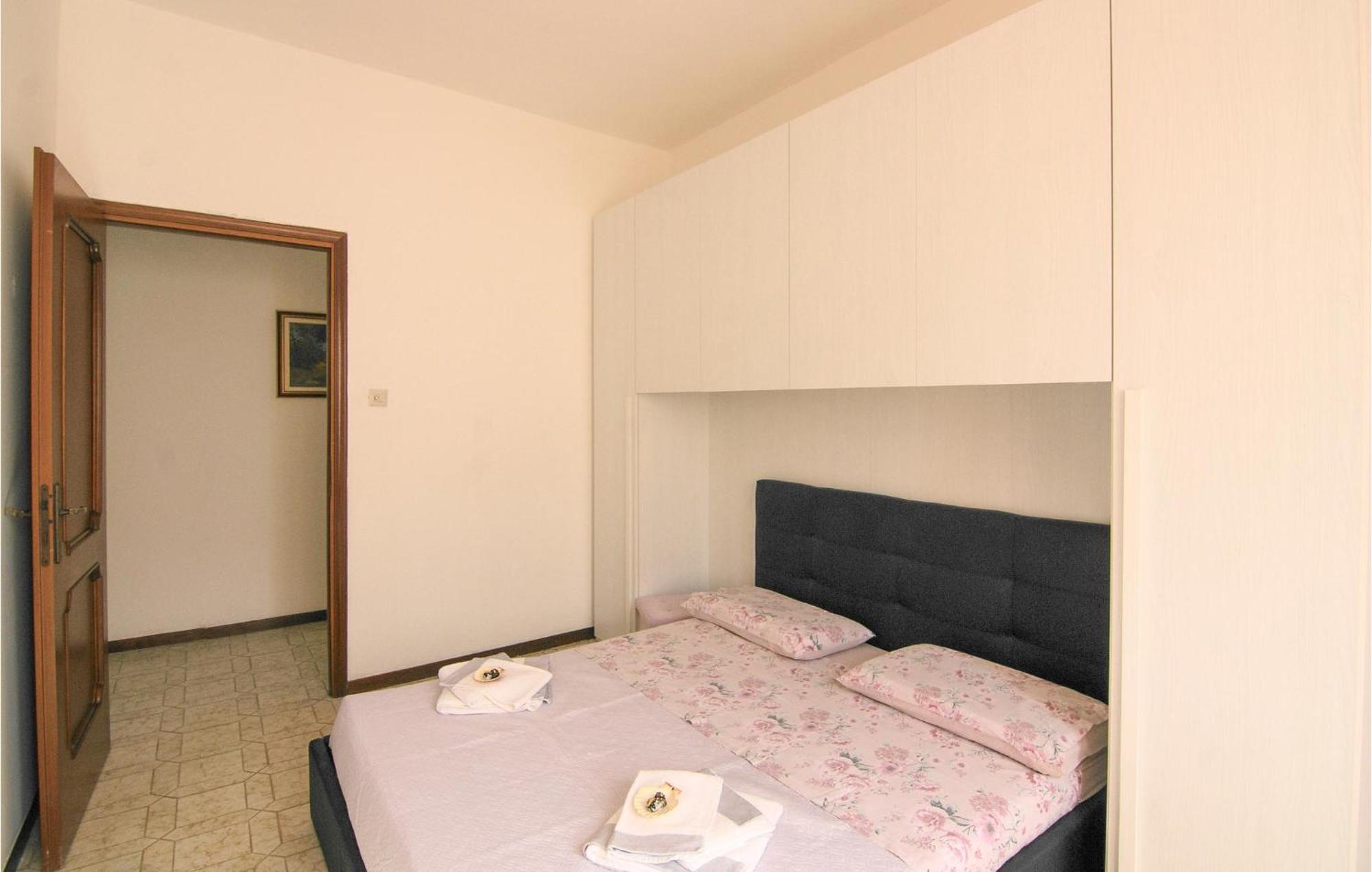 Cozy Apartment In La Spezia With Wifi Exteriör bild