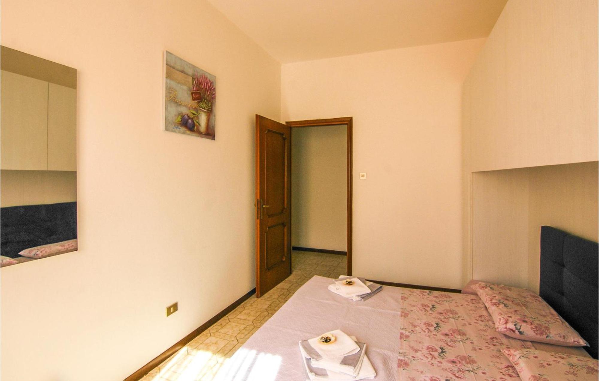 Cozy Apartment In La Spezia With Wifi Exteriör bild