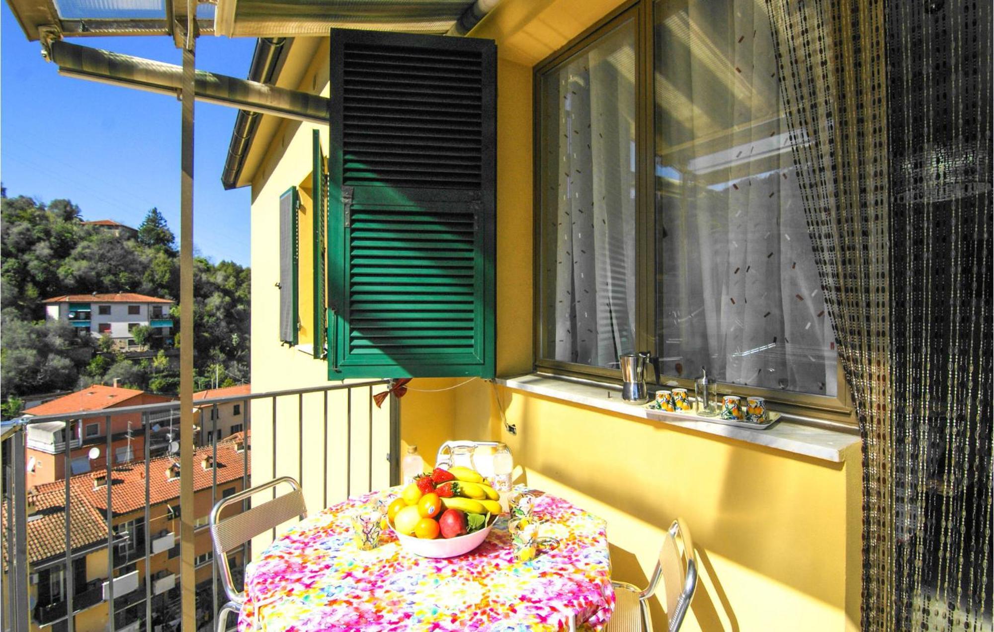 Cozy Apartment In La Spezia With Wifi Exteriör bild