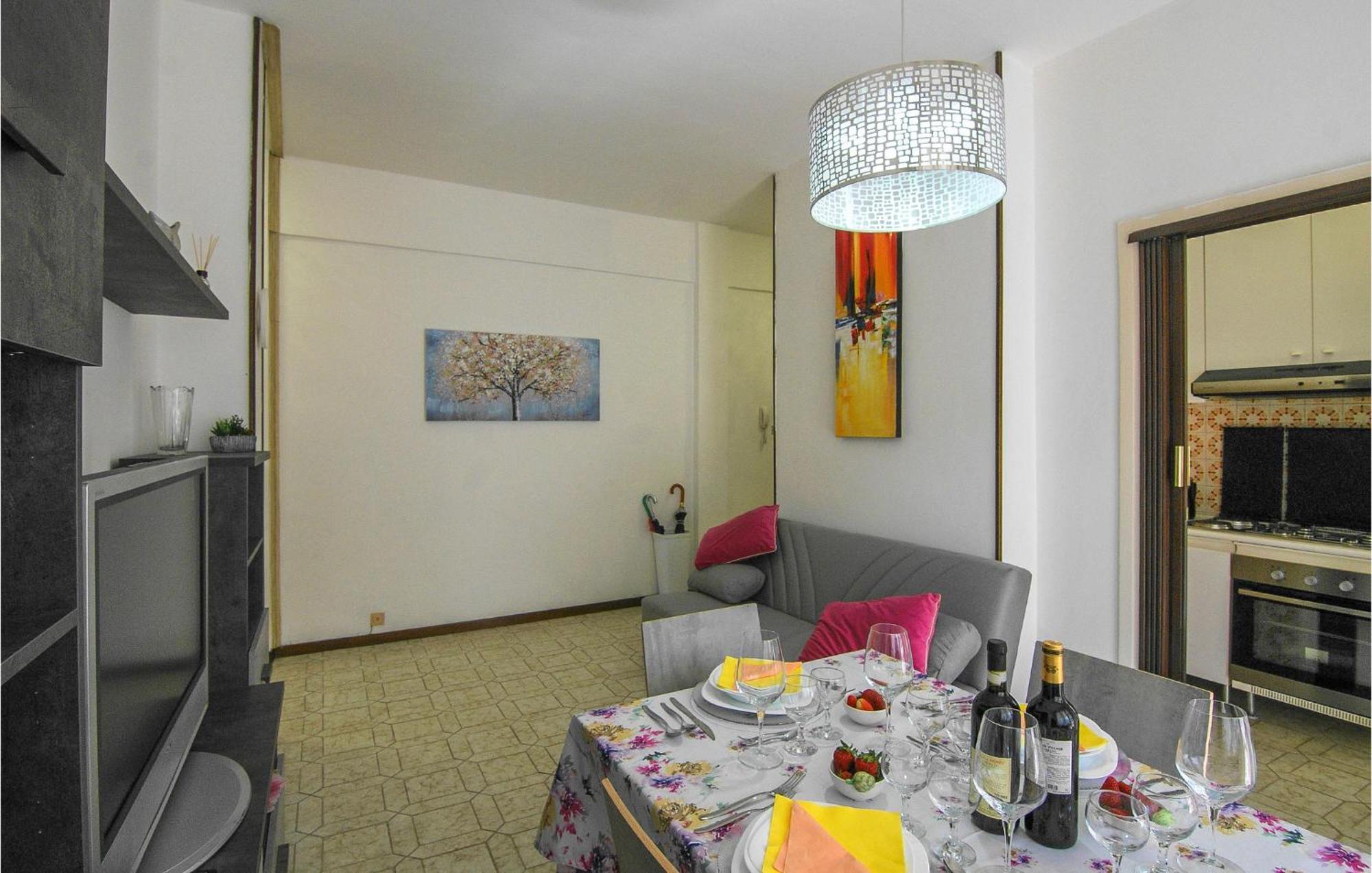 Cozy Apartment In La Spezia With Wifi Exteriör bild