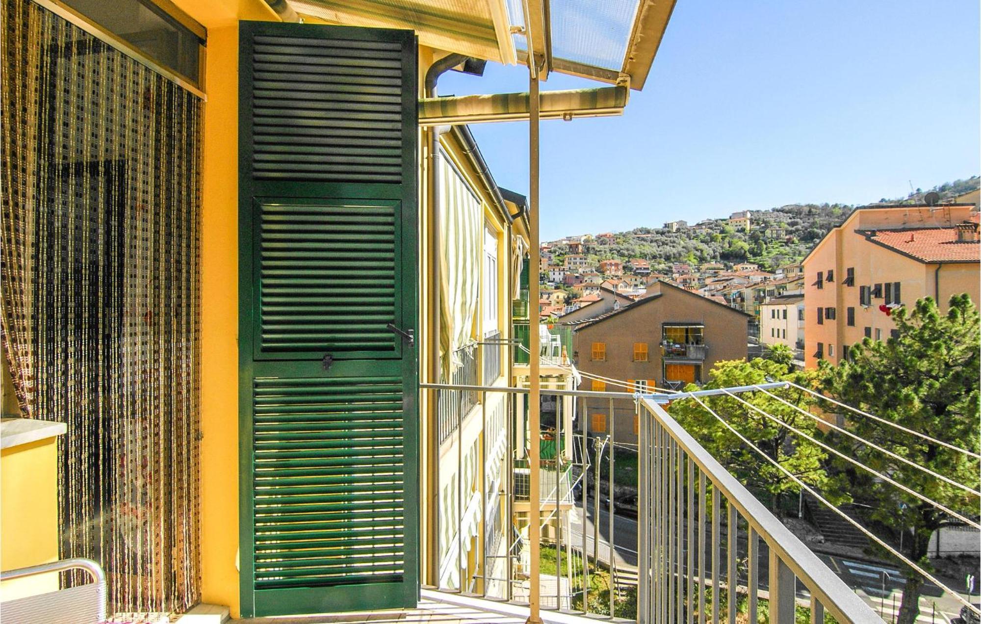 Cozy Apartment In La Spezia With Wifi Exteriör bild